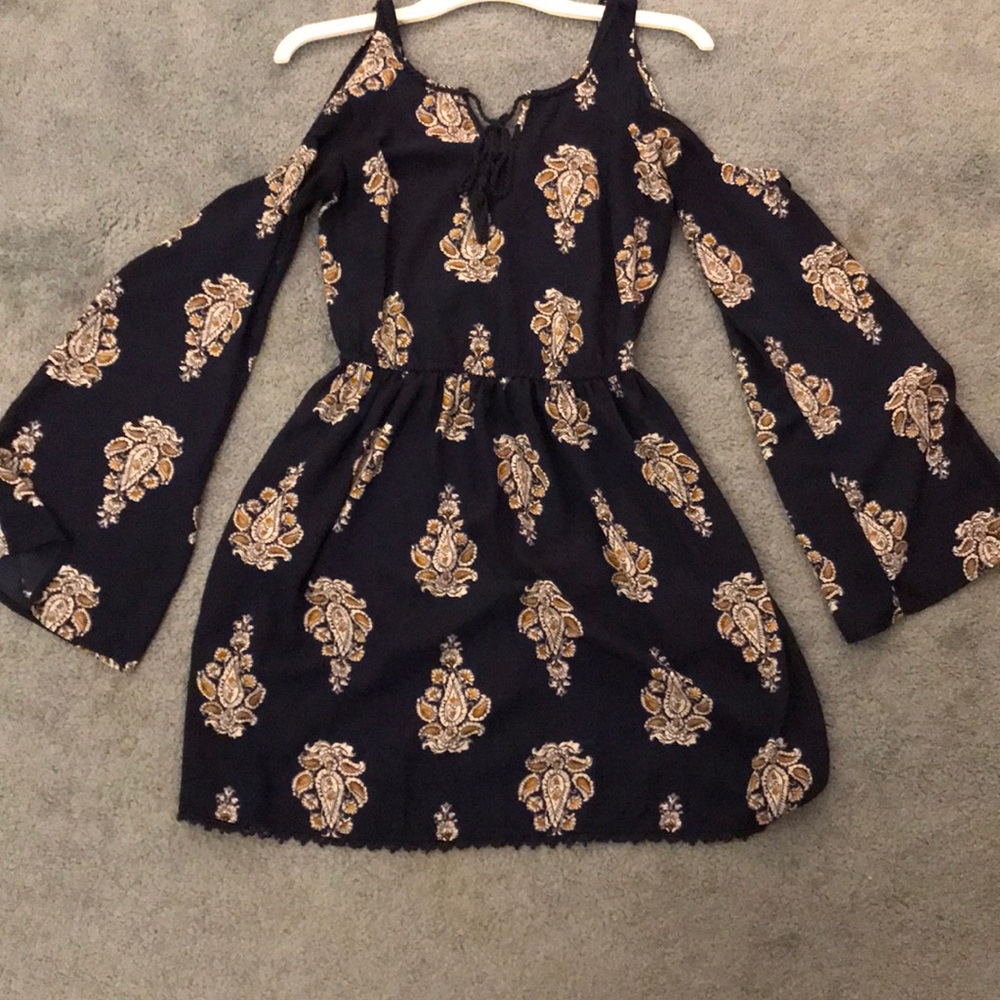 Navy Blue off-the-shoulder long-sleeved dress